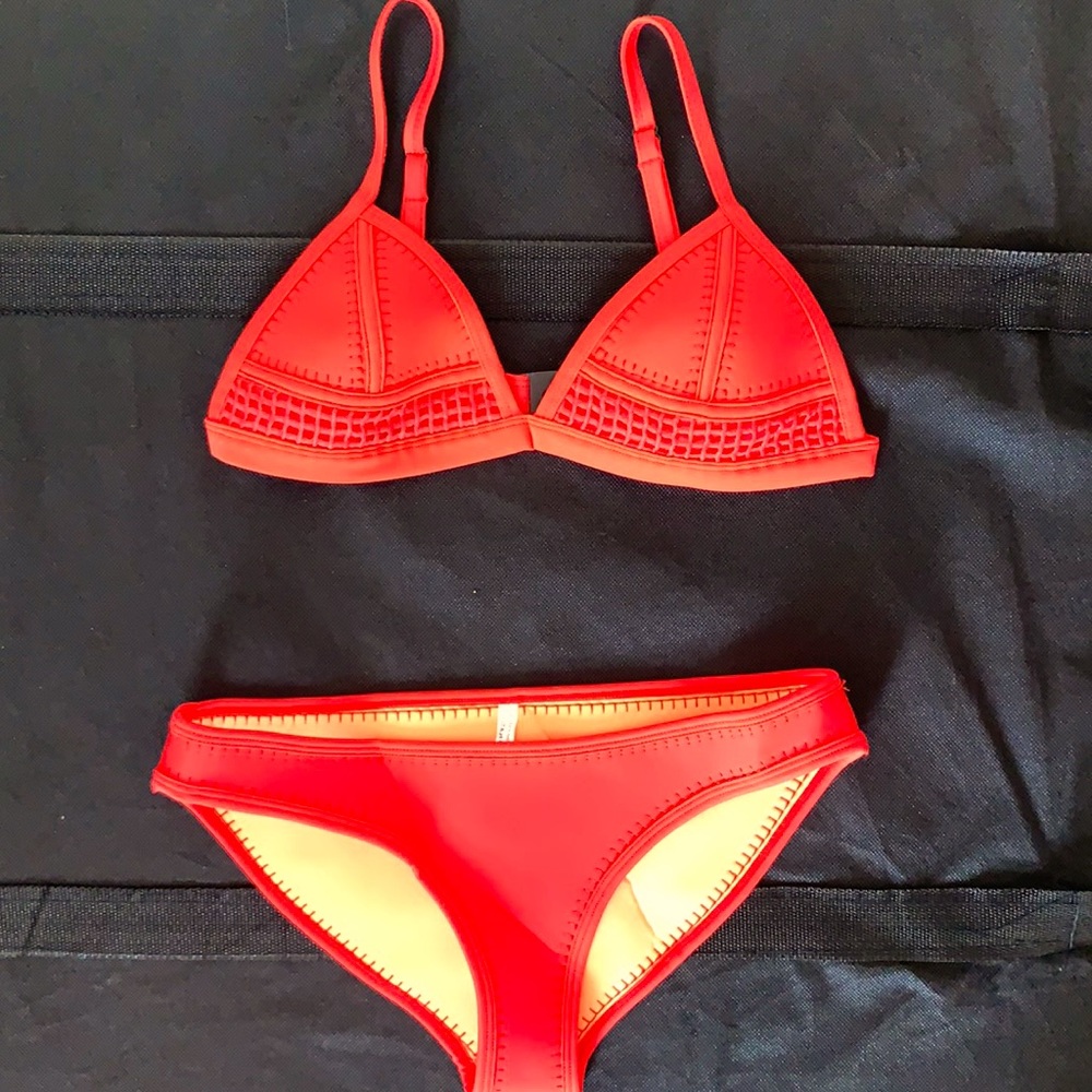 Triangl Stiched Bikini Set